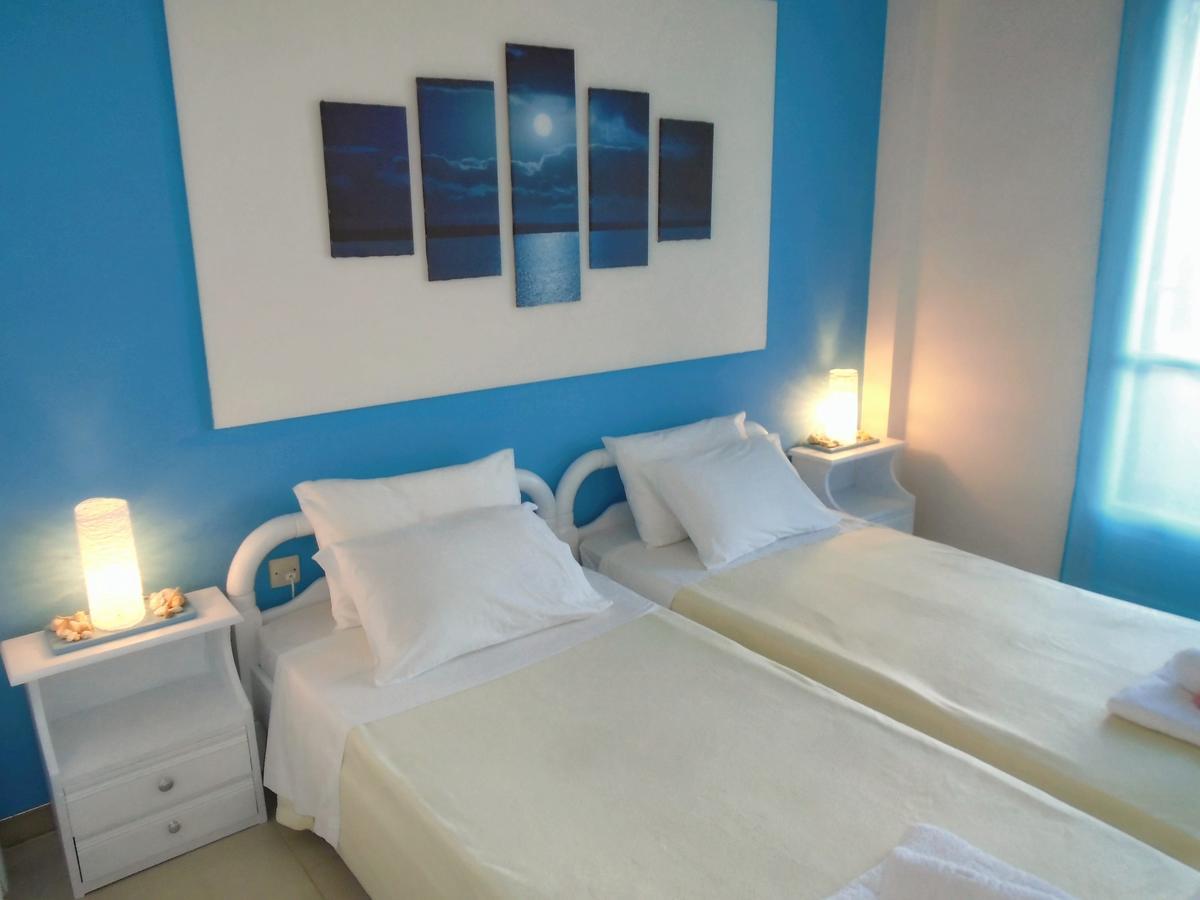 Sirios Apartments Апраос Екстер'єр фото